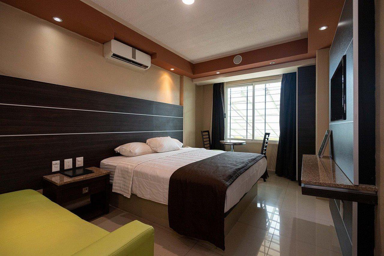 Hotel Borda クエルナバカ エクステリア 写真