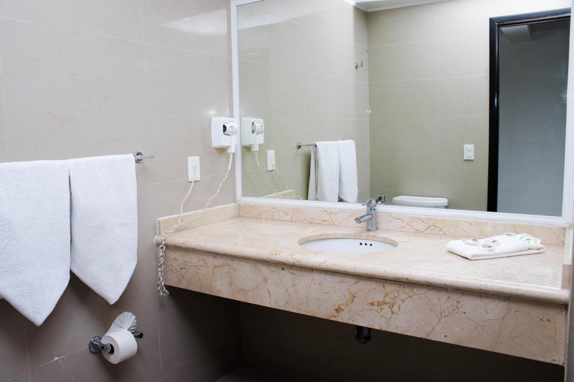 Hotel Borda クエルナバカ エクステリア 写真
